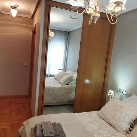 Centrico Apartamento Oviedo Parking Y Wifi Gratuitos Admite Mascotas ภายนอก รูปภาพ