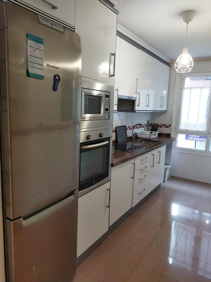Centrico Apartamento Oviedo Parking Y Wifi Gratuitos Admite Mascotas ภายนอก รูปภาพ
