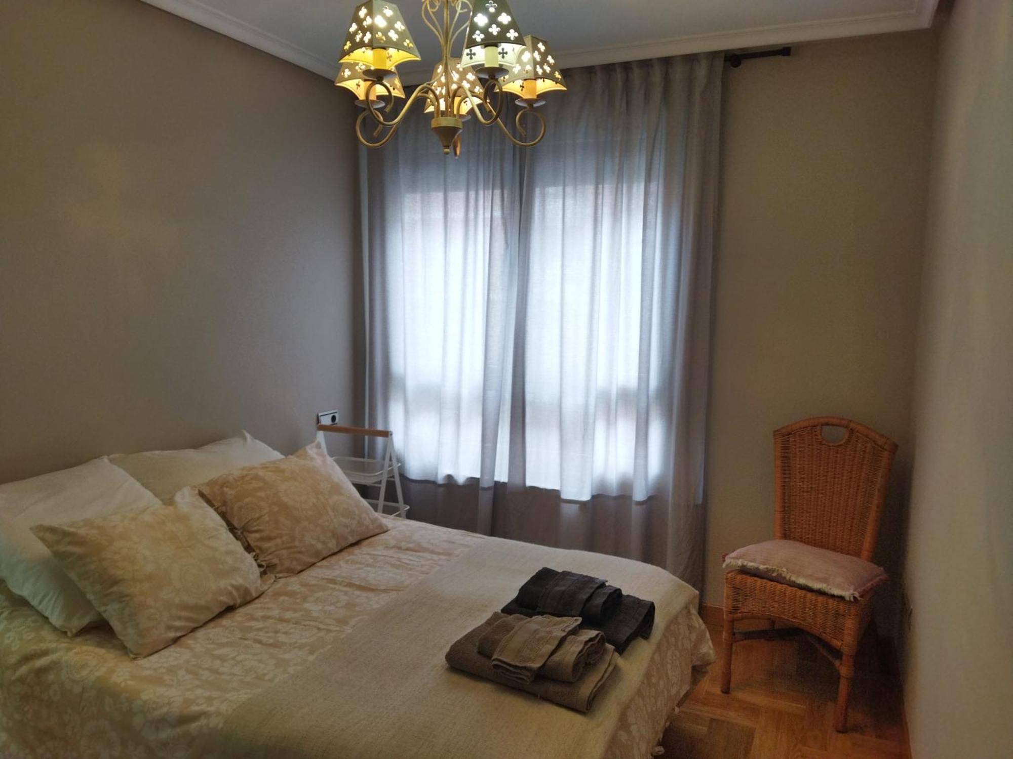 Centrico Apartamento Oviedo Parking Y Wifi Gratuitos Admite Mascotas ภายนอก รูปภาพ